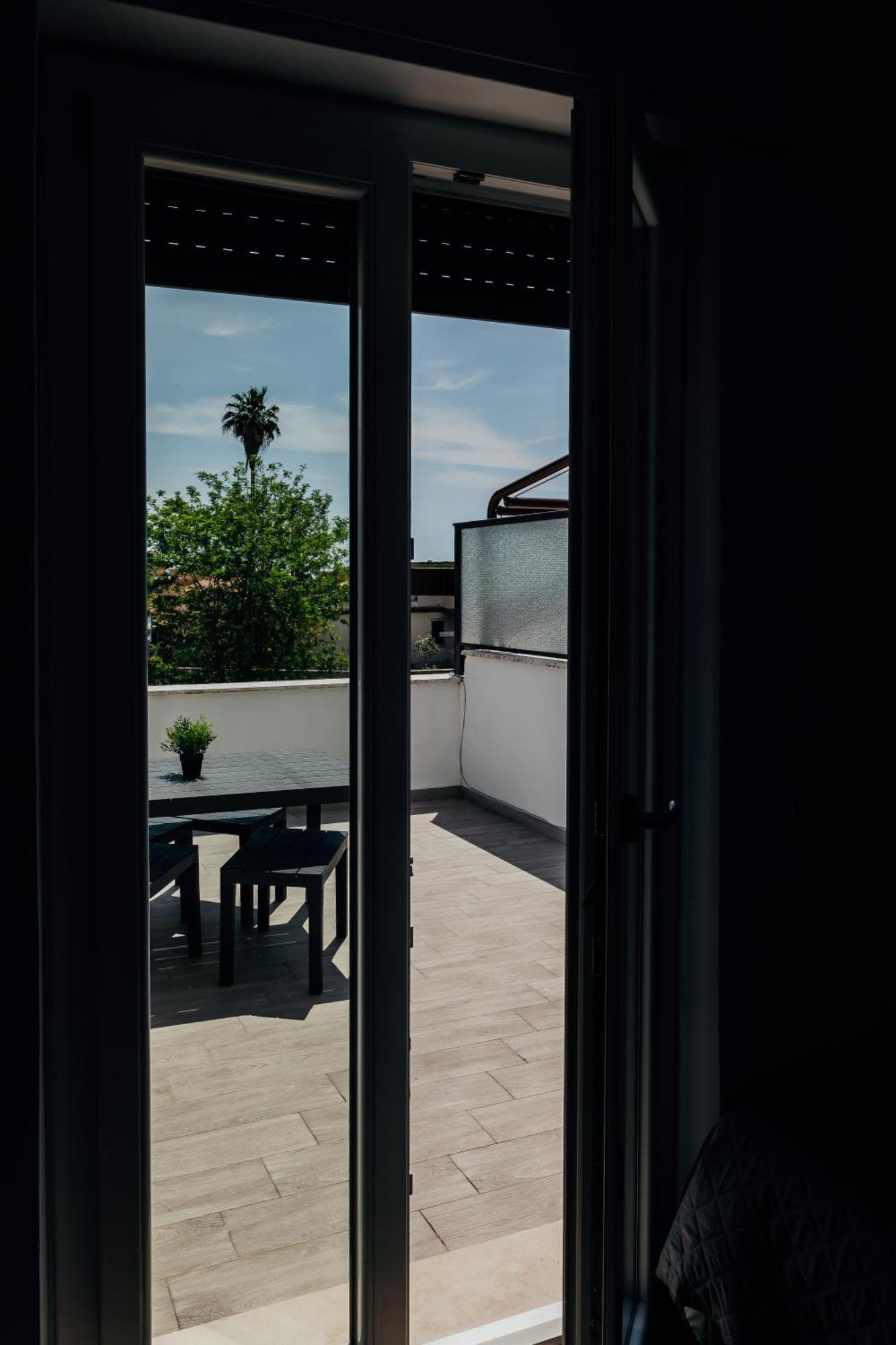 Fcoairporthouse Daire Fiumicino Dış mekan fotoğraf