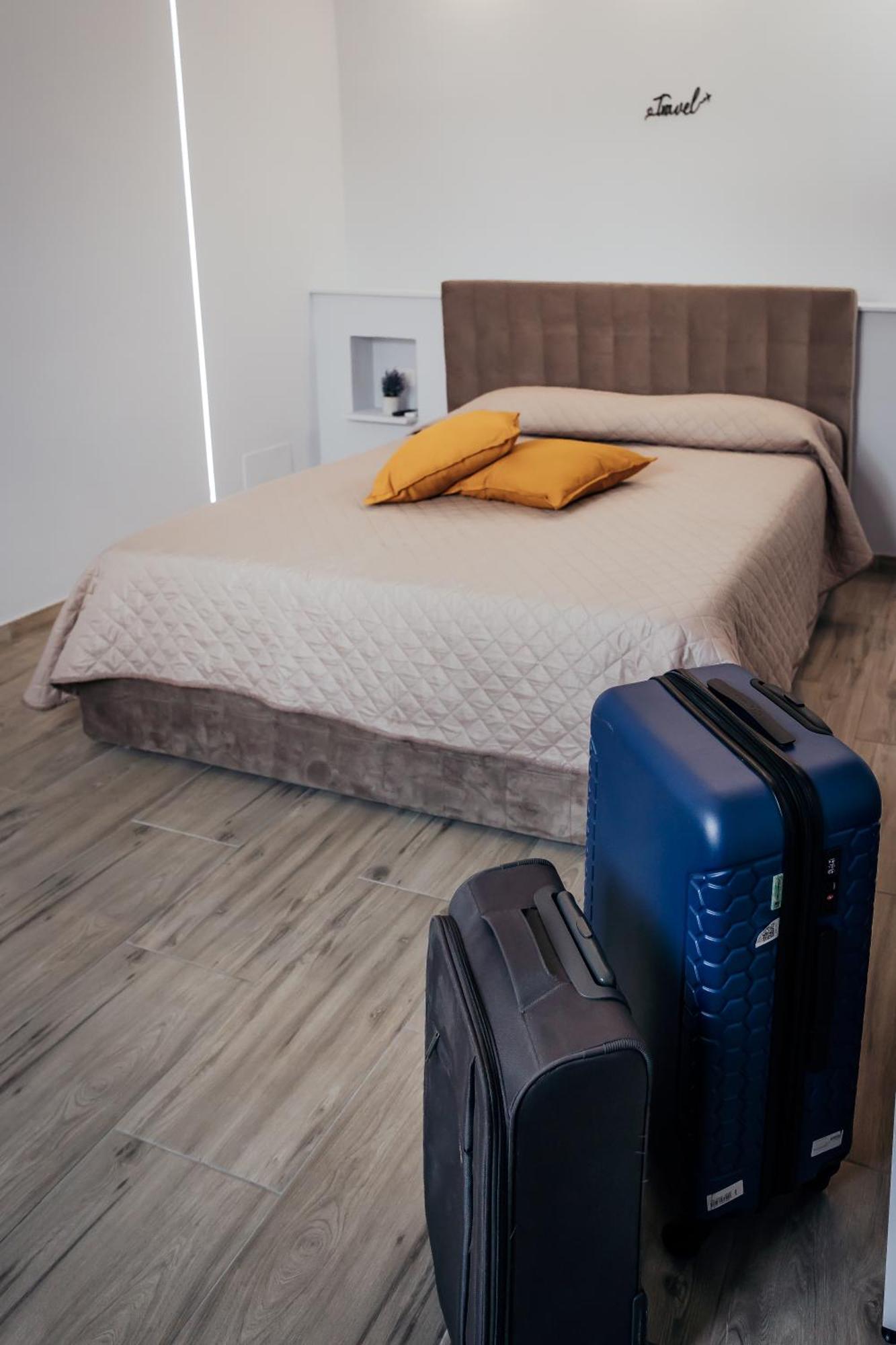 Fcoairporthouse Daire Fiumicino Dış mekan fotoğraf
